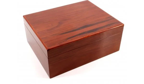 Savoy by Ashton Υγραντήρας Πούρων Rosewood Medium Basic Edition